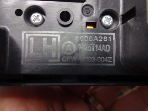 Botonera Elevalunas MITSUBISHI ASX 8608A261 1825T14AD