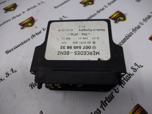 Rele Relais Mercedes-BENZ VITO-VIANO W638 0075459832 007 545 98 32 899151000