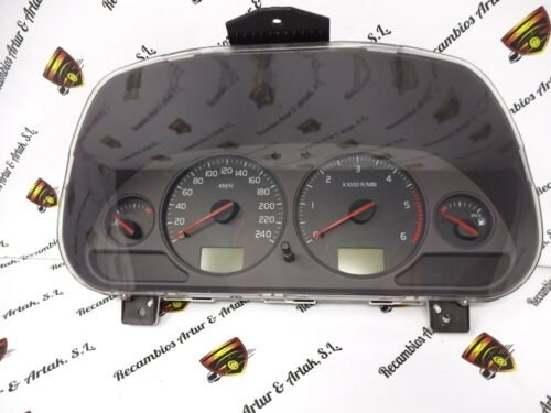 Cuadro de instrumentos Volvo V40 S40 30623048G 30623048 / G 02W37D1 SW 30623974A