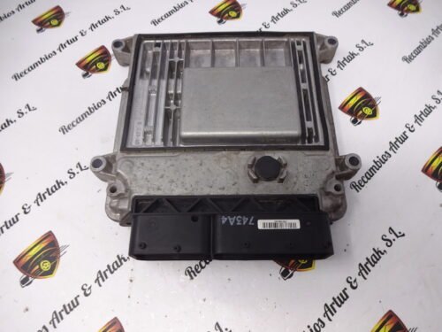 Centralita del motor  HYUNDAI 3910126AD1 39101-26AD1 9030930743A4