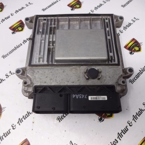 Centralita del motor  HYUNDAI 3910126AD1 39101-26AD1 9030930743A4