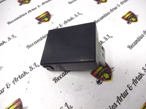 Unidad de control  Toyota Corolla 8865002390 88650-02390 MB277200-0631