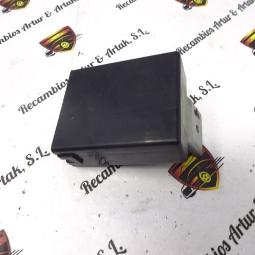 Unidad de control  Toyota Corolla 8865002390 88650-02390 MB277200-0631
