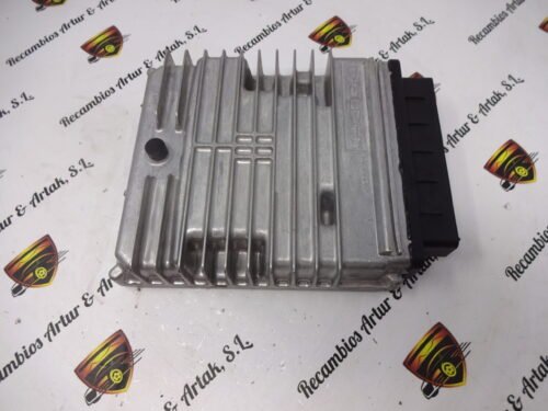 Centralita del motor  Ford Transit 4C1112A650JD 4C11-12A650-JD R0411C027D