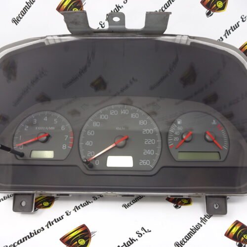 Cuadro de instrumentos Volvo 30857579 / H 30857579H 99W21D1 SW30887708A