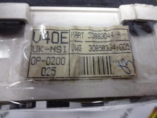 Cuadro de instrumentos Volvo V40 S40 30883044/A 30883044A 30858334/005