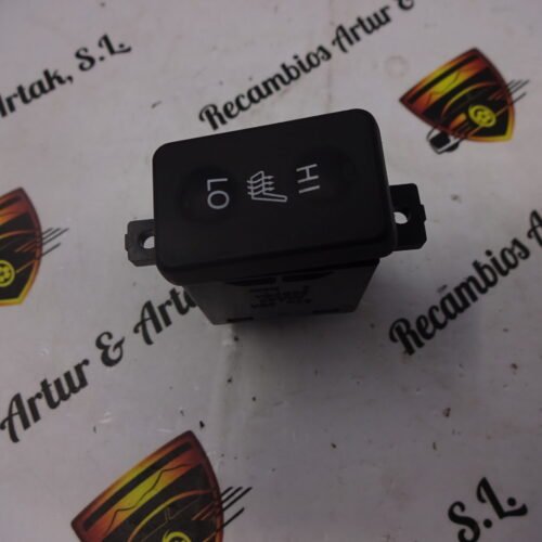 Ajuste de los asientos  Honda Accord M36580