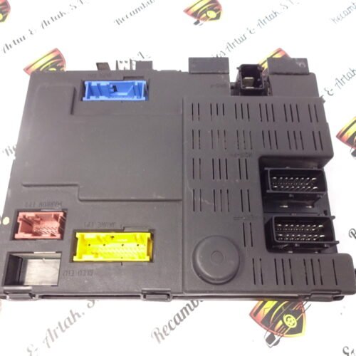BSI Caja de fusibles Peugeot Citroen 9641280580 73004011