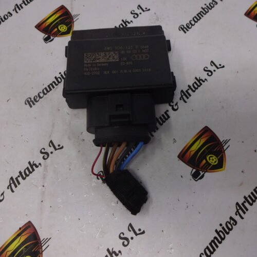 8W0906121B 8WO906121B Unidad de control AUDI A4 8W0906121B 8WO906121B