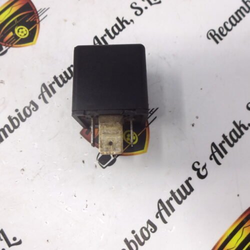 Rele / Relay / Alfa Romeo FIAT 7752313 A727 12V