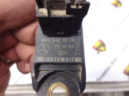 Sensor de aceleración Mercedes Clase S W221 A0045423518 0045423518