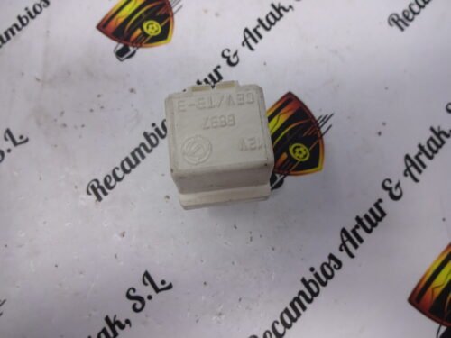 B837 CEV / T3-3 12V Rele ALFA ROMEO FIAT B837 CEV / T3-3 12V