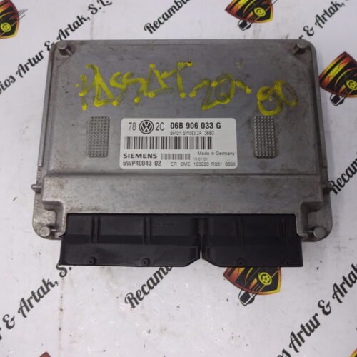 Centralita del motor  VW Golf 06B906033G 5WP4004302 5WP40043 02