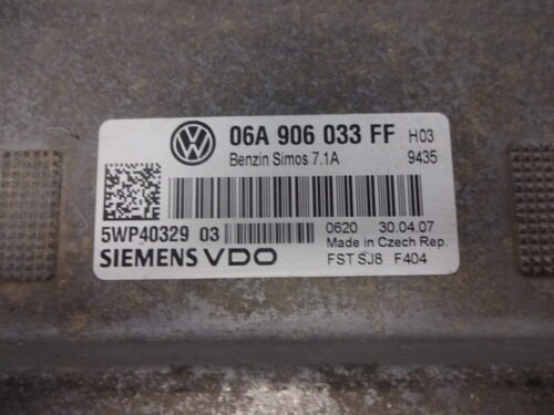 Centralita SEAT Leon 06A906033FF 06A 906 033 FF 5WP4032903 5WP40329 03