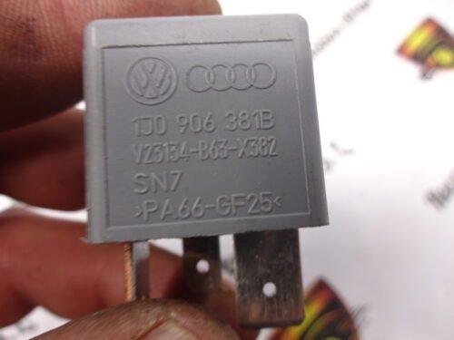 Rele Relay Seat Ibiza 1J0906381B 1JO906381B V23134B63X382