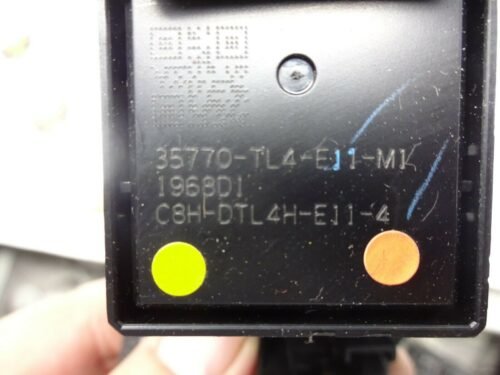 35770-TL4-E11-M1 35770TL4E11M1 C8HDTL4H-E11-4 Botonera Elevalunas HONDA 35770-TL4-E11-M1 35770TL4E11M1 C8HDTL4H-E11-4 1968D1