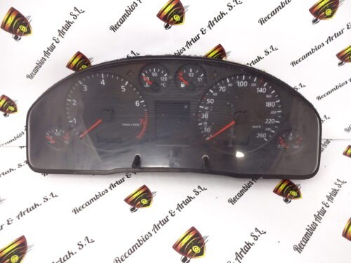 Cuadro de instrumentos  AUDI A6 4B0920930L 110008948002 4BO920930L