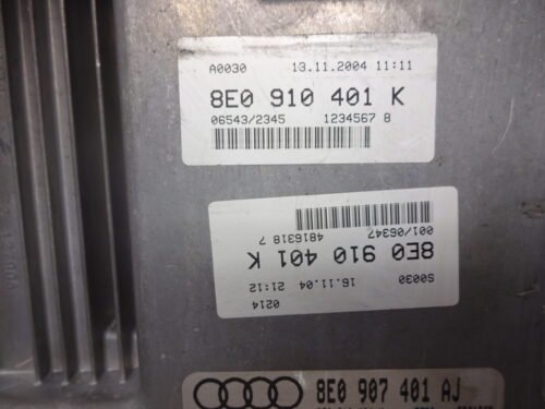 Centralita del motor AUDI A4 0281012245 8E0907401AJ 8E0910401K