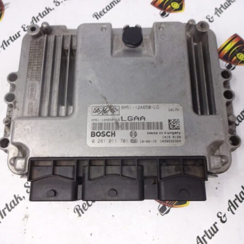 Centralita del motor  Ford Focus 0281011701 8M5112A650LG  8M51-12A650-LG