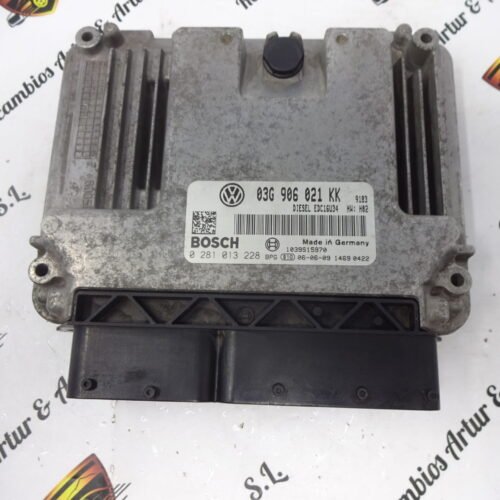 Centralita del motor VW Golf 0281013228 03G906021KK 03G 906 021 KK