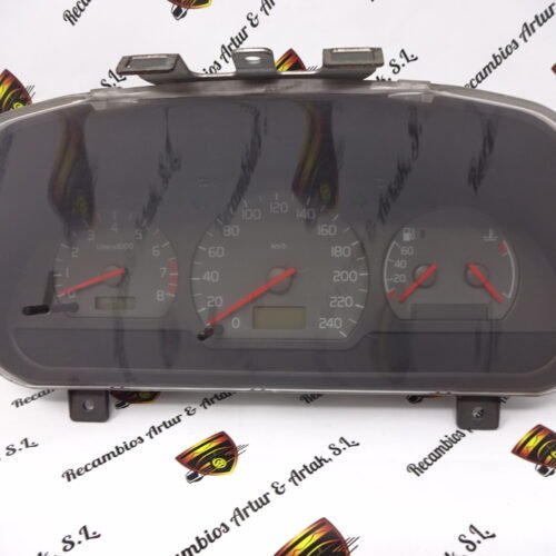 Cuadro de instrumentos  VOLVO V40 30862000/001 30864002/02