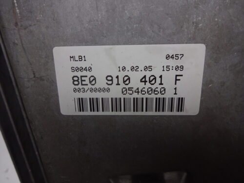 0281011760 8E0907401AJ 8EO907401AJ 8E0910401F Centralita del motor AUDI 0281011760 8E0907401AJ 8EO907401AJ 8E0910401F