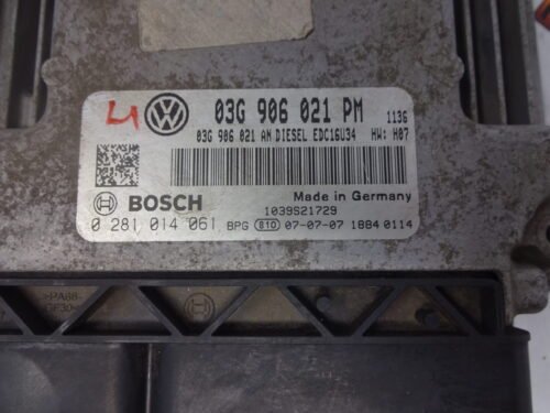Centralita del motor VW Golf V 03G906021PM 0281014061 03G906021AN