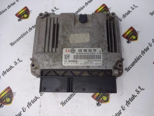 Centralita del motor VW Golf V 03G906021PM 0281014061 03G906021AN