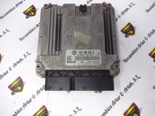 Centralita del motor VW Golf 0261201768 03C906032Q 03C906032C