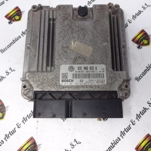 Centralita del motor VW Golf 0261201768 03C906032Q 03C906032C