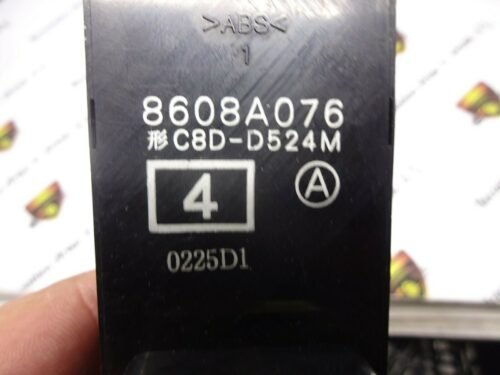 Botonera Elevalunas Mitsubishi Colt 8608A076 C8DD524MUK C8D-D524M