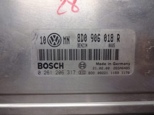 Centralita del motor  VW Passat  0261206317 8D0906018R