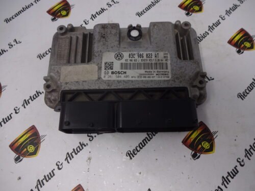 Centralita del motor  VW  GOLF PLUS 03C906022AT 0261S04405 03C906022J