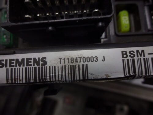 BSM Caja de fusibles Citroen Peugeot T118470003J 9643498880-00