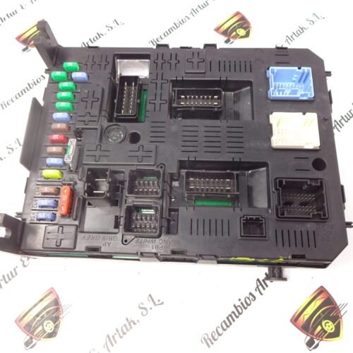 BSI Caja de fusibles Peugeot Citroen 967847708001 96 784 770 80 01