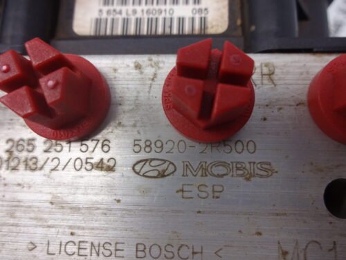 ABS Hyundai I30 0265251576 589202R500 58920-2R500  0265951617