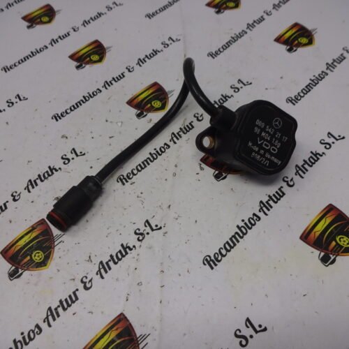 DSC07090 Sensor de nivelación de suspensión Mercedes CLASE S 0095422117 94M10 VDO