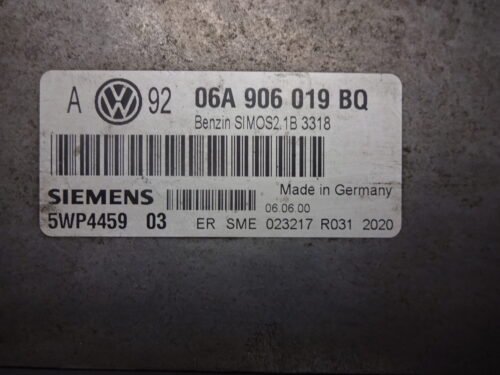 Centralita del motor VW Golf SIMOS 06A906019BQ 5WP445903 5WP4459