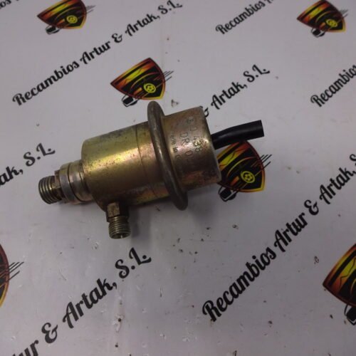 0438161013 Regulador de presión de combustible MercedesW201 W124 W126 0438161013 0 438 161 013