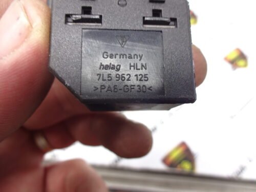 Interruptor del cierre centralizado Porsche Cayenne 7L5962125