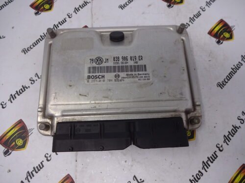 Centralita del motor Audi A4 0281010704 038906019ER
