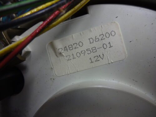 Cuadro de instrumentos Nissan 24810D6202 24810-D6202 24820D6200 12V