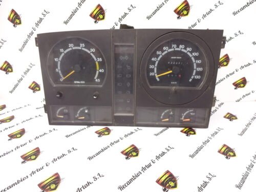 Cuadro de instrumentos Nissan 24810D6202 24810-D6202 24820D6200 12V