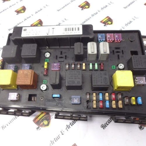 Caja de fusibles Opel Zafira 13242781 JT 13242781JT 5DK009464-10