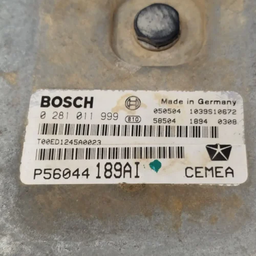 Centralita del motor Jeep Grand Cherokee 0281011999 BOSCH P56044189AI