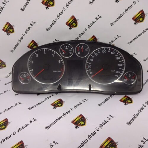 Cuadro de instrumentos Audi A6 4B 4B0920933P 110080128006