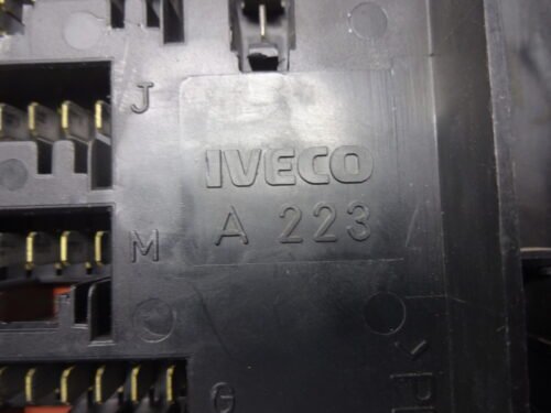 Caja de fusibles IVECO iveco A223 24V 538 4L0263 V23134B5C212