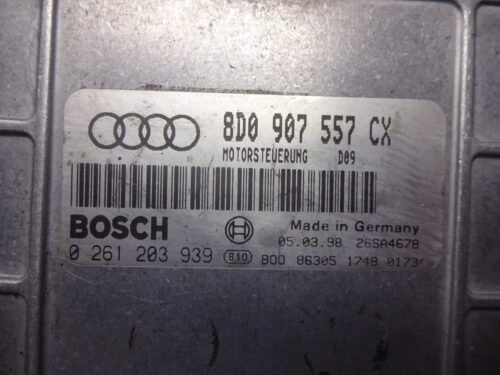Centralita del motor Audi A4 0261203939 8D0907557CX
