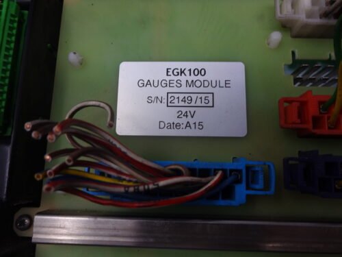 Cuadro de instrumentos VOLVO 70303509-2 EGK100 2149/15  B7R 004554 02152-032