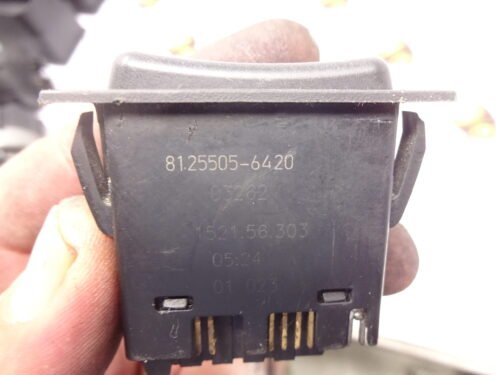 Interruptor MAN MERCEDES 81.25505-6420 81255056420 1521.56.303